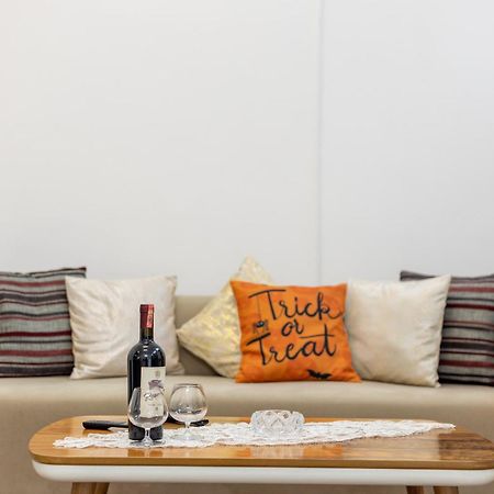 Free Parking Sudio Tirana Apartment Ngoại thất bức ảnh