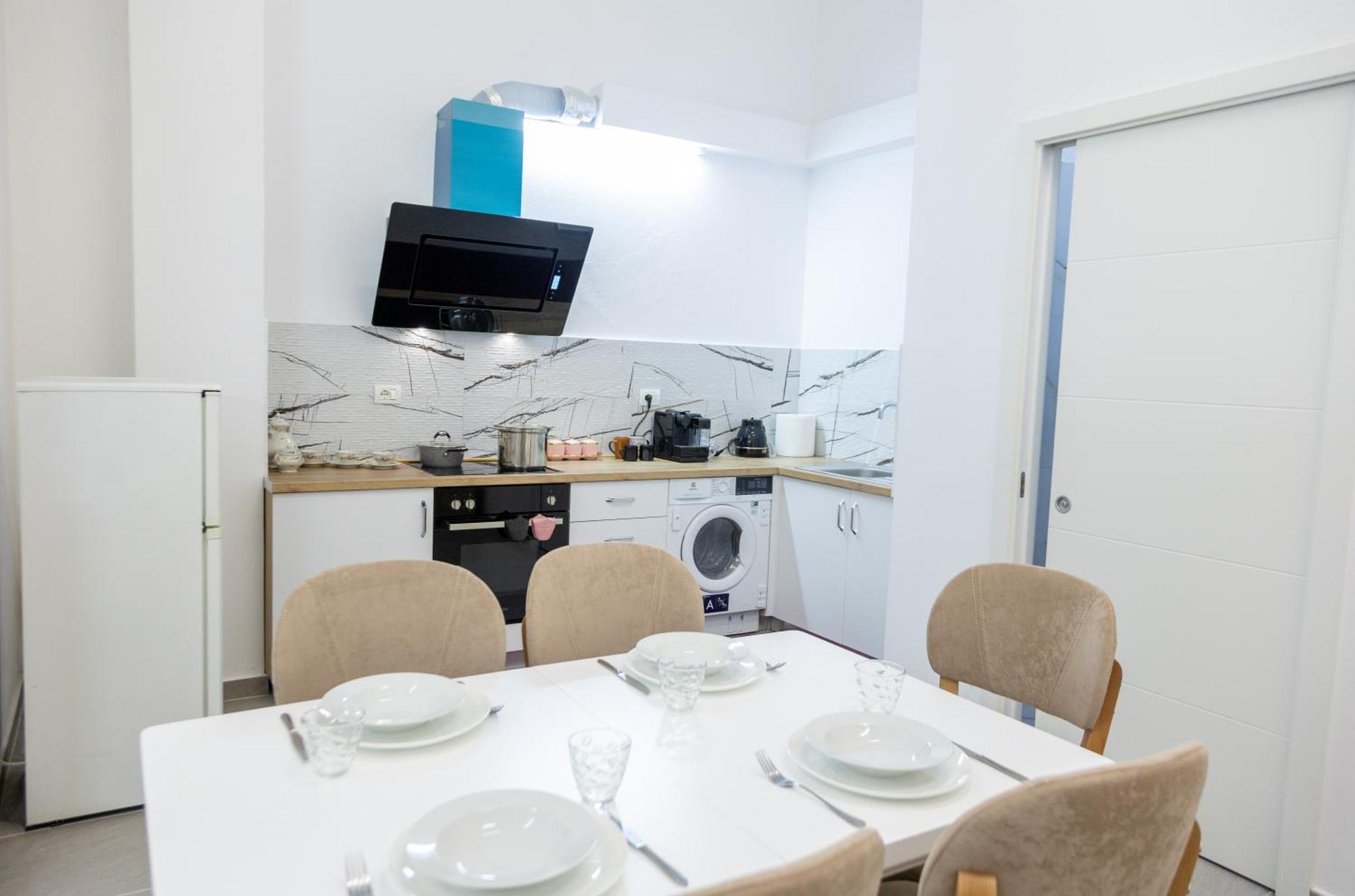 Free Parking Sudio Tirana Apartment Ngoại thất bức ảnh